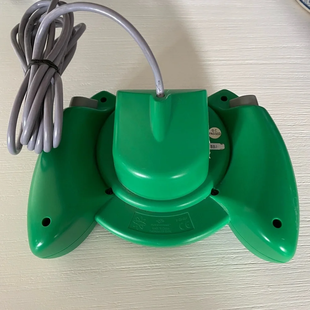 Astropad Performance Controllers - Sega Dreamcast - Green - Clean Tested works